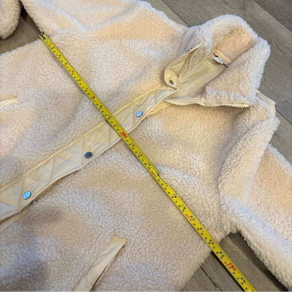 NWT Athleta  Long Cozy Sherpa Coat Jacket,  Cream  Color SIZE M Quilted - Picture 12 of 16